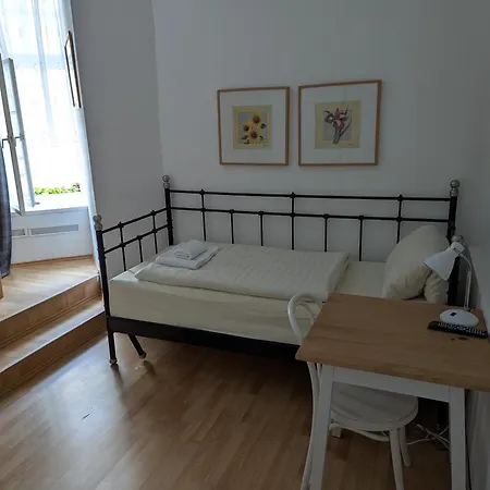 Waizenegger Am Kurfuerstendamm Гостевой дом Берлин