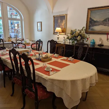 Waizenegger Am Kurfuerstendamm Гостевой дом 2*