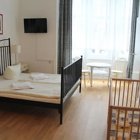 Waizenegger Am Kurfuerstendamm Берлин