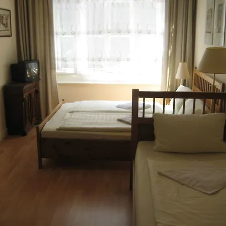 Waizenegger Am Kurfuerstendamm Берлин