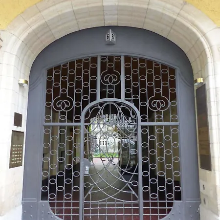 Waizenegger Am Kurfuerstendamm Гостевой дом Берлин