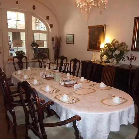 Pensionat Waizenegger Am Kurfuerstendamm