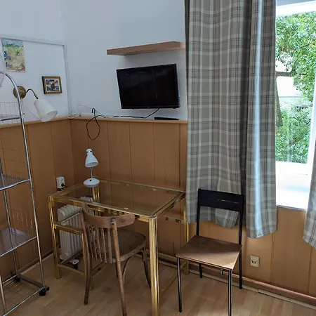 Waizenegger Am Kurfuerstendamm Berlín
