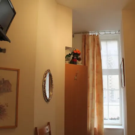 Pensionat Waizenegger Am Kurfuerstendamm 2*