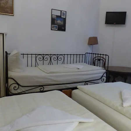 Waizenegger Am Kurfuerstendamm Pensionat 2*