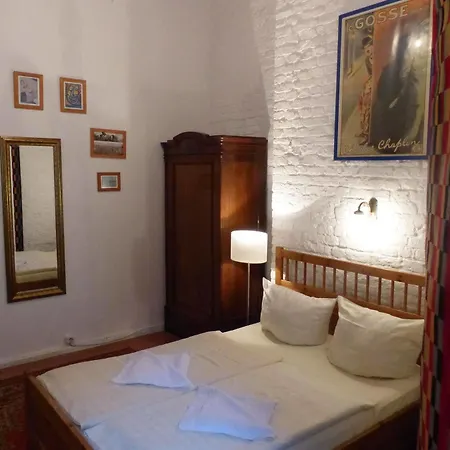 Pensionat Waizenegger Am Kurfuerstendamm 2*