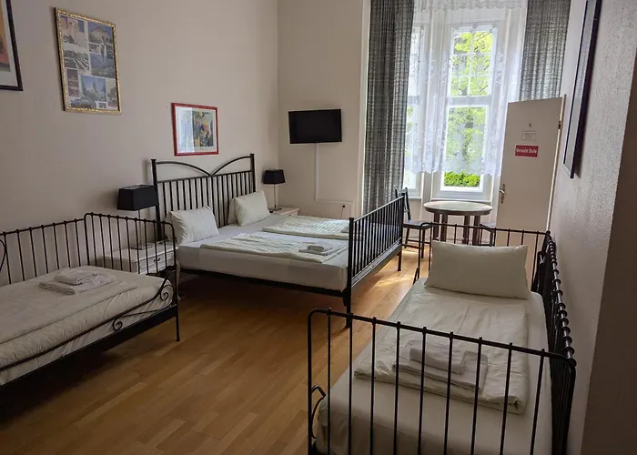 Waizenegger Am Kurfürstendamm