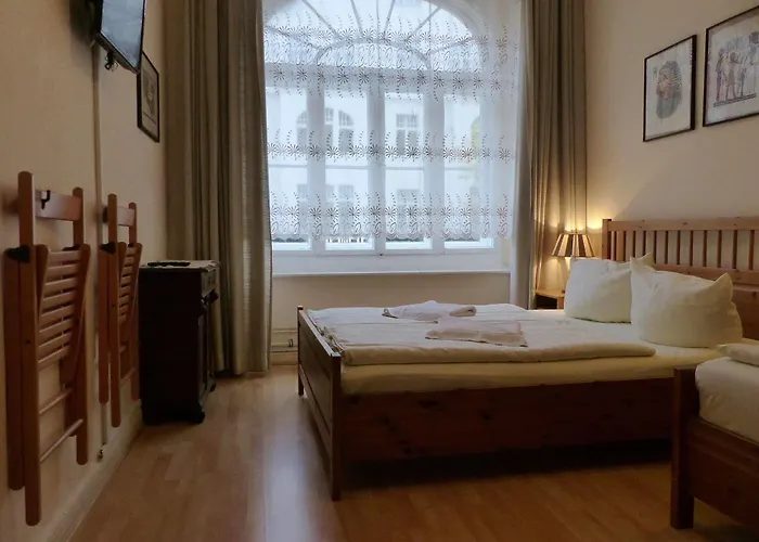 Waizenegger Am Kurfürstendamm 2* Berlin