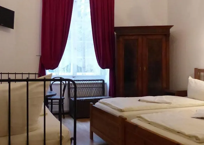 选帝侯大街瓦森格潘森酒店 柏林