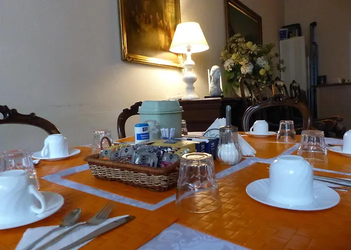 招待所 选帝侯大街瓦森格潘森酒店 2*