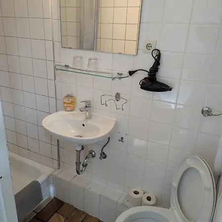 Konukevi Waizenegger Am Kurfuerstendamm