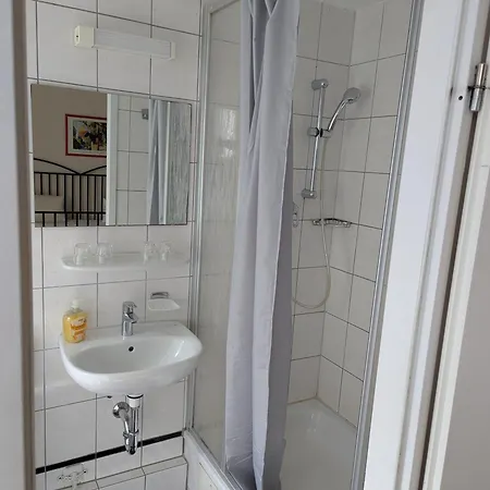 Konukevi Waizenegger Am Kurfuerstendamm