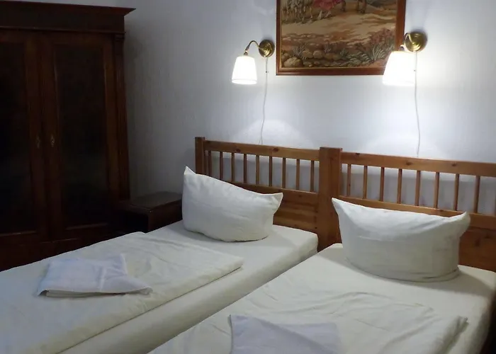 게스트하우스 바이제넥거 암 쿠르퓌르스텐담 2*